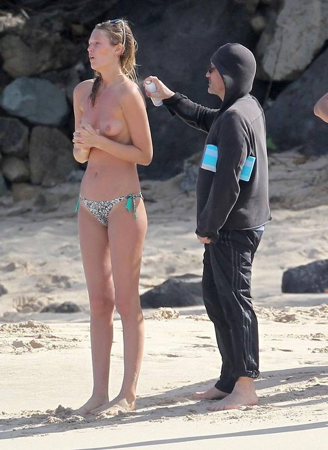 Toni Garrn y su topless en Bora Bora