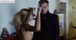 Sienna Miller - Alfie 03