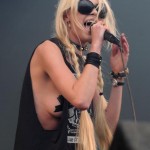 Taylor Momsen 06