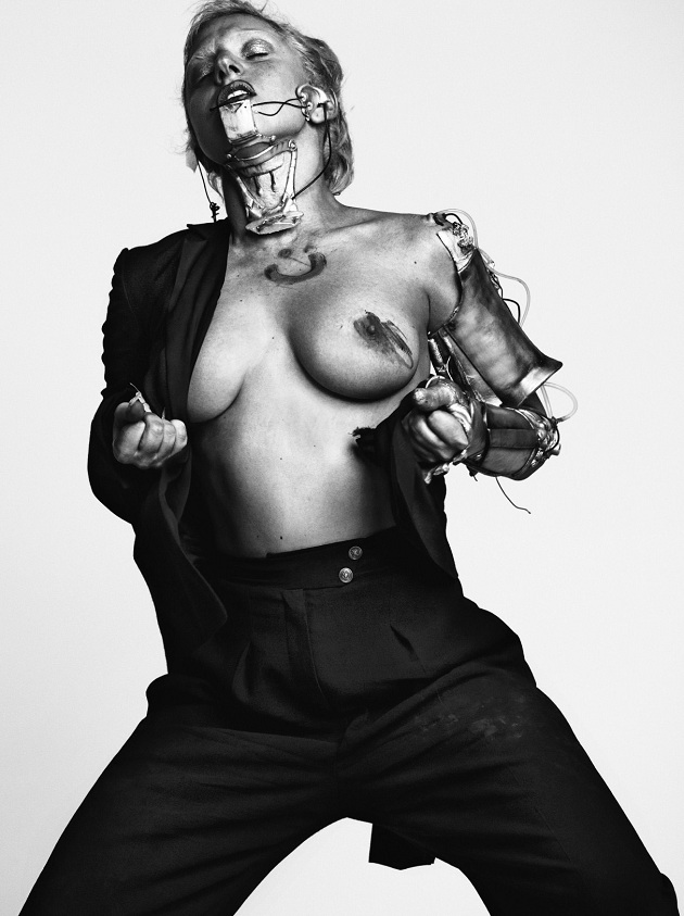 Lady Gaga - Vogue 01