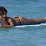 Rihanna tanga 09