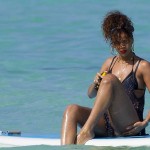 Rihanna tanga 11