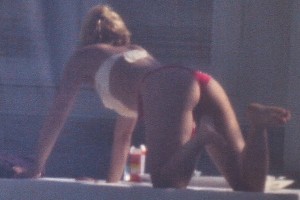 Shakira thong Miami 09