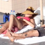 Jennifer Aniston and Justin Theroux spend Christmas eve sunbathing in Mexico while on vacation