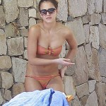 Jessica Alba - Cabo 05