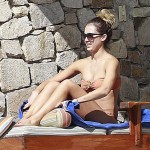 Jessica Alba - Cabo 13