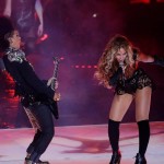 Beyonce - Superbowl 06