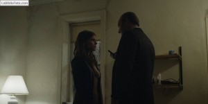 Kate Mara - House of Cards 1x05 - 04