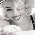 Miley Cyrus - Vogue 04
