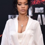 Rihanna 01