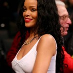 Rihanna Nets game 03