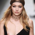 Gigi Hadid - Versace Fashion Show 06