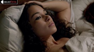 Jessica Parker Kennedy - Black Sails 2x04 - 03