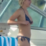 Jennifer Lawrence - Bahamas 10