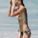 Kate Bosworth - Cancun topless 04