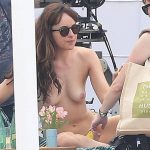 Dakota Johnson - Cincuenta Sombras Mas Oscuras 04