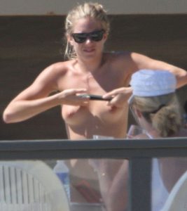 sienna-miller-topless-california-02