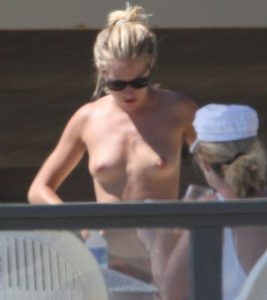 sienna-miller-topless-california-06